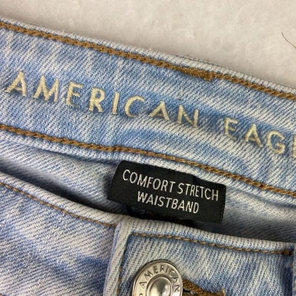 American Eagle Comfort Stretch Hi-Rise Ripped Distressed Mom Jeans Sz. 4 X-SHORT - Picture 3 of 9